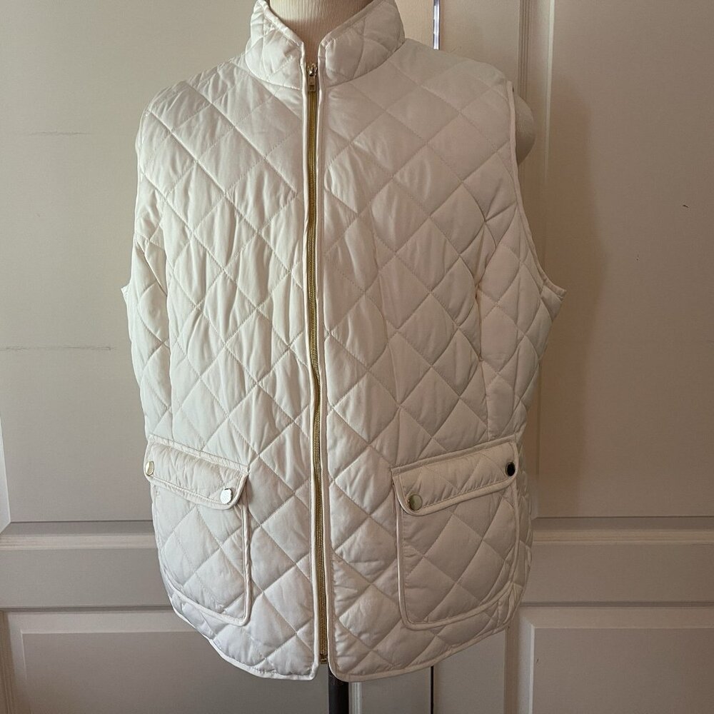 St John’s Bay Puffer Vest Womens 2X White Gold Zipper Snaps Quilted Sleeveless